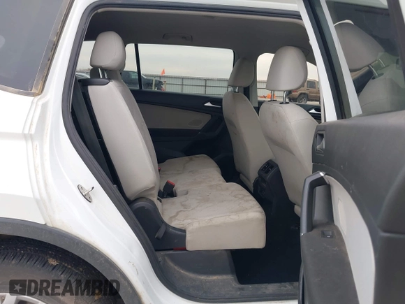 2020 Volkswagen Tiguan S with VIN 3VV1B7AX5LM079123, listed as a IAAI auction lot 41957273 with 89,449 mi miles and . Bid and sale history available at DreamBid. Image 8.