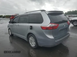 2017 Toyota Sienna XLE Auto Access Seat z VIN 5TDYZ3DC8HS848456, wystawiony jako Copart lot #56531805 z przebiegiem 115 716 mil mil oraz Szkoda całkowita • Salvage title. Historia ofert i sprzedaży dostępna na DreamBid. Obrazek 2.