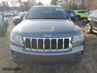 2011 Jeep Grand Cherokee Laredo with VIN 1J4RR4GG7BC735884, listed as a Copart auction lot 85525744 with 117,637 mi miles and Clean Title. Bid and sale history available at carsss.com. Image 5.