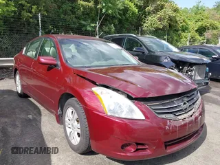 2012 Nissan Altima S z VIN 1N4AL2AP1CN494367, wystawiony jako IAAI lot #42197956 z przebiegiem 109 685 mil mil oraz . Historia ofert i sprzedaży dostępna na DreamBid. Obrazek 1.
