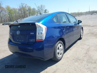 2011 Toyota Prius I z VIN JTDKN3DU4B0272319, wystawiony jako IAAI lot #42050245 z przebiegiem 283 855 mil mil oraz . Historia ofert i sprzedaży dostępna na DreamBid. Obrazek 4.