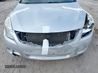 2012 Nissan Altima S z VIN 1N4AL2AP5CC189238, wystawiony jako IAAI lot #41686213 z przebiegiem 101 970 mil mil oraz . Historia ofert i sprzedaży dostępna na DreamBid. Obrazek 13.