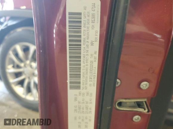 2019 Jeep Cherokee Latitude Plus with VIN 1C4PJLLB3KD111518, listed as a Copart auction lot 59540335 with 70,711 mi miles and Salvage title. Bid and sale history available at DreamBid. Image 13.