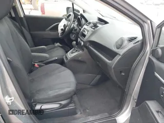 2013 Mazda 5 Sport with VIN JM1CW2BL4D0162105, listed as a IAAI auction lot 41190257 with 186,255 mi miles. Bid and sale history available at carsss.com. Image 5.