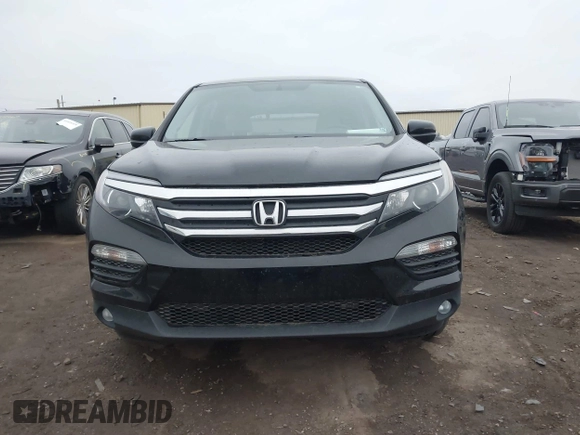 2016 Honda Pilot EX with VIN 5FNYF6H38GB040082, listed as a IAAI auction lot 41837136 with 147,562 mi miles. Bid and sale history available at carsss.com. Image 12.