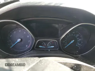 2014 Ford Focus SE with VIN 1FADP3K24EL360011, listed as a Copart auction lot 53261705 with Not Provided miles and Non Repairable. Bid and sale history available at carsss.com. Image 9.