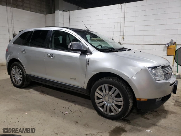 2010 Lincoln MKX with VIN 2LMDJ8JC5ABJ34430, listed as a Copart auction lot 80298594 with 215,543 mi miles and Clean Title. Bid and sale history available at carsss.com. Image 4.