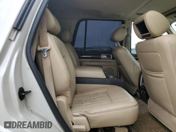 2006 Lincoln Navigator Luxury with VIN 5LMFU28536LJ00216, listed as a Copart auction lot 53209434 with 150,705 mi miles and Clean Title. Bid and sale history available at carsss.com. Image 10.