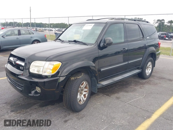 2005 Toyota Sequoia SR5 with VIN 5TDBT44A05S255200, listed as a IAAI auction lot 42215046 with 194,891 mi miles and . Bid and sale history available at DreamBid. Image 2.