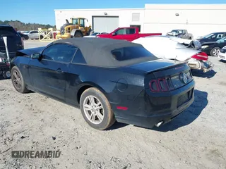 2014 Ford Mustang V6 with VIN 1ZVBP8EM2E5322709, listed as a IAAI auction lot 41732809 with 130,263 mi miles. Bid and sale history available at carsss.com. Image 3.
