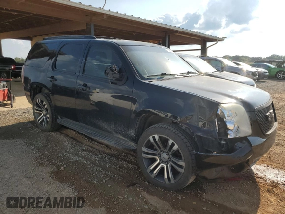 2010 GMC Yukon Denali with VIN 1GKUCEEF4AR102714, listed as a Copart auction lot 65959184 with 181,434 mi miles and Salvage Title. Bid and sale history available at carsss.com. Image 4.