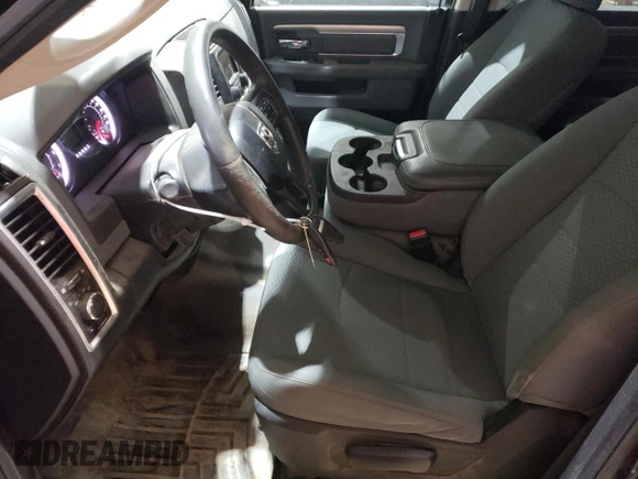 2019 Ram 1500 Big Horn z VIN 1C6RR7TT1KS614291, wystawiony jako Copart lot #43348675 z przebiegiem 74 566 mil mil oraz Szkoda całkowita • Salvage title. Historia ofert i sprzedaży dostępna na DreamBid. Obrazek 7.