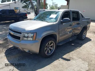2007 Chevrolet Avalanche 2LT z VIN 3GNEC12J47G313249, wystawiony jako IAAI lot #42325797 z przebiegiem 142 836 mil mil oraz . Historia ofert i sprzedaży dostępna na DreamBid. Obrazek 2.