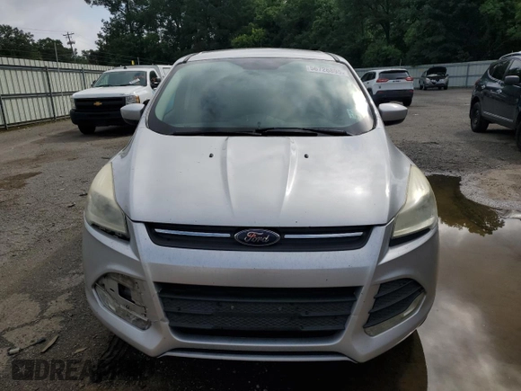 2014 Ford Escape SE with VIN 1FMCU0GX8EUB29118, listed as a Copart auction lot 56726895 with 208,420 mi miles and Clean Title. Bid and sale history available at DreamBid. Image 5.