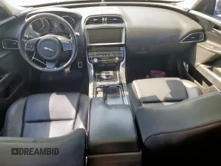 2019 Jaguar XE 25t with VIN SAJAS4FX2KCP52702, listed as a Copart auction lot 53585215 with 109,155 mi miles and Clean Title. Bid and sale history available at carsss.com. Image 8.