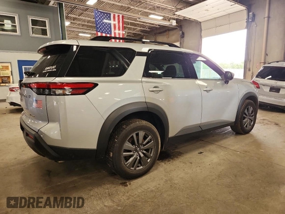 2022 Nissan Pathfinder SV с VIN 5N1DR3BC5NC239528, выставлен на аукционе Copart как лот 59154245 с пробегом 39 324 миль миль и Списание • Salvage title. История ставок и продаж доступна на DreamBid. Изображение 3.