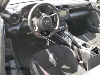 2024 Toyota 86 Premium with VIN JF1ZNBE18R8755634, listed as a Copart auction lot 49759725 with 9,230 mi miles and Salvage Title. Bid and sale history available at DreamBid. Image 8.