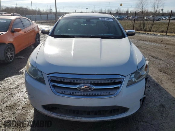 2010 Ford Taurus Limited with VIN 1FAHP2FW7AG139594, listed as a Copart auction lot 43525705 with 0 mi miles and Salvage Title. Bid and sale history available at carsss.com. Image 5.