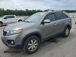 2011 Kia Sorento LX with VIN 5XYKTCA15BG176046, listed as a Copart auction lot 62230965 with 212,369 mi miles and Clean title. Bid and sale history available at DreamBid. Image 1.