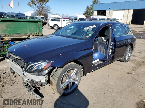 2017 Mercedes-Benz E-Class E 400 Luxury with VIN WDDZH6GB5HA194059, listed as a Copart auction lot 40840463 with 63,823 mi miles. Bid and sale history available at carsss.com. Image 1.