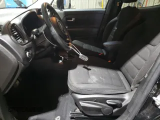 2017 Jeep Renegade Latitude with VIN ZACCJABB9HPG67072, listed as a Copart auction lot 55957745 with 92,078 mi miles and Salvage title. Bid and sale history available at DreamBid. Image 7.