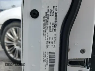 2013 Chrysler 300 C z VIN 2C3CCAET9DH713384, wystawiony jako Copart lot #53731205 z przebiegiem 116 593 mil mil oraz Szkoda całkowita • Salvage title. Historia ofert i sprzedaży dostępna na DreamBid. Obrazek 12.