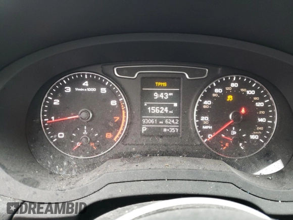 2015 Audi Q3 2.0T Premium Plus with VIN WA1EFCFS3FR000975, listed as a Copart auction lot 69499682 with 93,061 mi miles. Bid and sale history available at carsss.com. Image 9.