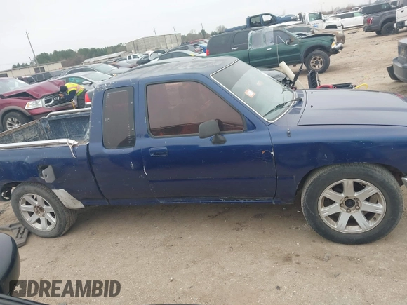 1990 Toyota Pickup with VIN JT4VN93D4L5008894, listed as a IAAI auction lot 41587289 with 186,525 mi miles and . Bid and sale history available at DreamBid. Image 13.