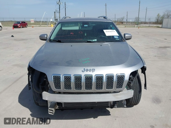 2019 Jeep Cherokee Latitude with VIN 1C4PJMCX4KD101856, listed as a IAAI auction lot 41828553 with 79,481 mi miles. Bid and sale history available at carsss.com. Image 12.