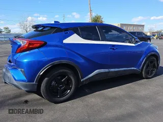 2019 Toyota C-HR XLE z VIN NMTKHMBXXKR081574, wystawiony jako Copart lot #51538735 z przebiegiem 55 345 mil mil oraz Tytuł czysty. Historia ofert i sprzedaży dostępna na DreamBid. Obrazek 3.