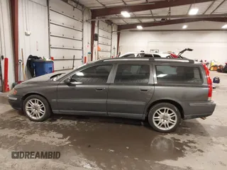 2003 Volvo V70 with VIN YV1SW58D632315898, listed as a IAAI auction lot 41317254 with 153,768 mi miles and . Bid and sale history available at DreamBid. Image 14.