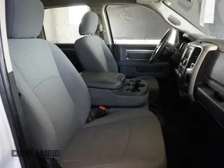 2020 Ram 1500 SLT z VIN 1C6RR7TT0LS100966, wystawiony jako Copart lot #49731415 z przebiegiem 76 135 mil mil oraz Szkoda całkowita • Salvage title. Historia ofert i sprzedaży dostępna na DreamBid. Obrazek 5.