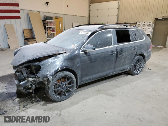 2014 Volkswagen Jetta SportWagen TDI w/Sunroof with VIN 3VWPL7AJ5EM621693, listed as a Copart auction lot 87040244 with 128,234 mi miles and Salvage Title. Bid and sale history available at carsss.com. Image 1.