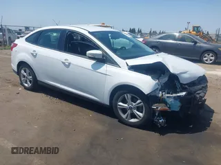2013 Ford Focus SE with VIN 1FADP3F23DL332841, listed as a IAAI auction lot 42432644 with 114,893 mi miles and . Bid and sale history available at DreamBid. Image 1.
