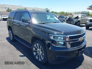 2017 Chevrolet Tahoe LT z VIN 1GNSCBKC2HR132565, wystawiony jako IAAI lot #42624889 z przebiegiem 124 105 mil mil oraz . Historia ofert i sprzedaży dostępna na DreamBid. Obrazek 1.
