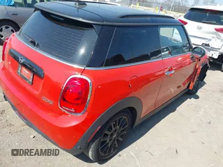 2019 MINI Hardtop Cooper with VIN WMWXP5C5XK2H32139, listed as a IAAI auction lot 41758248 with 1,136 mi miles and . Bid and sale history available at DreamBid. Image 4.