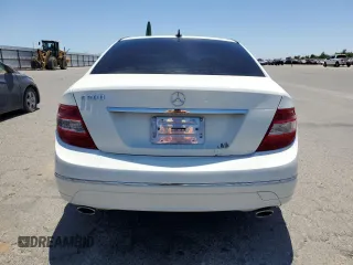 2011 Mercedes-Benz C 300 Sport с VIN WDDGF5EB6BF634147, выставлен на аукционе Copart как лот 63706965 с пробегом 109 534 миль миль и Списание • Salvage title. История ставок и продаж доступна на DreamBid. Изображение 6.