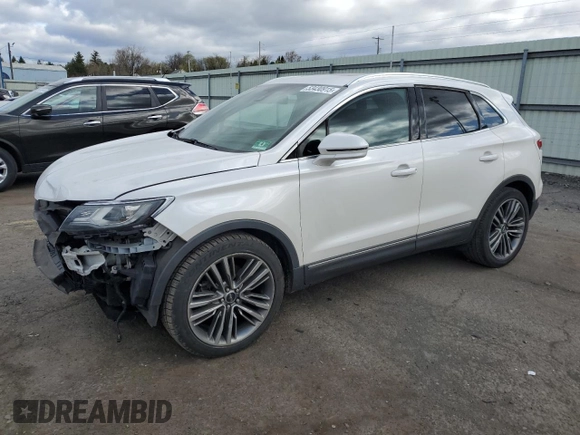 2015 Lincoln MKC z VIN 5LMTJ2AHXFUJ41226, wystawiony jako Copart lot #53430915 z przebiegiem 79 737 mil mil oraz Szkoda całkowita • Salvage title. Historia ofert i sprzedaży dostępna na DreamBid. Obrazek 1.