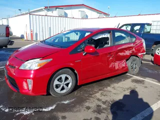 2015 Toyota Prius Four with VIN JTDKN3DU2F1930087, listed as a IAAI auction lot 41561926 with 125,382 mi miles. Bid and sale history available at carsss.com. Image 2.