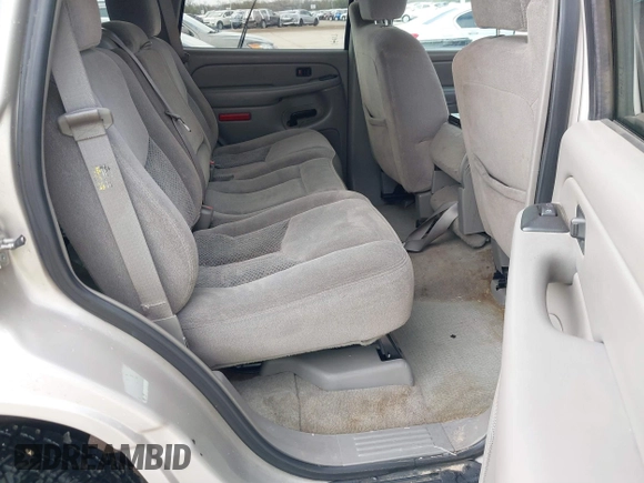 2006 Chevrolet Tahoe LS with VIN 1GNEC13V66R146232, listed as a IAAI auction lot 41446838 with 158,136 mi miles. Bid and sale history available at carsss.com. Image 8.