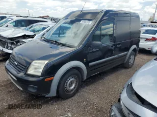 2011 Ford Transit Connect XLT z VIN NM0LS7BN1BT060800, wystawiony jako Copart lot #56986955 z przebiegiem 249 194 mil mil oraz Czysty tytuł • Clean title. Historia ofert i sprzedaży dostępna na DreamBid. Obrazek 1.