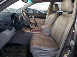 2012 Toyota Highlander Hybrid Limited with VIN JTEDC3EH4C2009197, listed as a Copart auction lot 82310974 with 164,388 mi miles and Salvage Title. Bid and sale history available at carsss.com. Image 7.