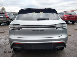 2022 Porsche Macan Turbo with VIN WP1AF2A52NLB31072, listed as a IAAI auction lot 41444252 with 38,595 mi miles and . Bid and sale history available at DreamBid. Image 16.