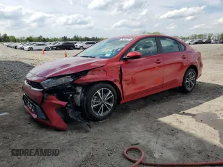 2024 Kia Forte LXS with VIN 3KPF24AD6RE733994, listed as a Copart auction lot 53952445 with 19,973 mi miles and Non Repairable. Bid and sale history available at carsss.com. Image 1.