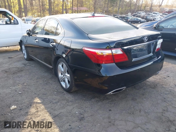 2011 Lexus LS 460 z VIN JTHBL5EF6B5104359, wystawiony jako IAAI lot #41808178 z przebiegiem 215 808 mil mil oraz . Historia ofert i sprzedaży dostępna na DreamBid. Obrazek 3.