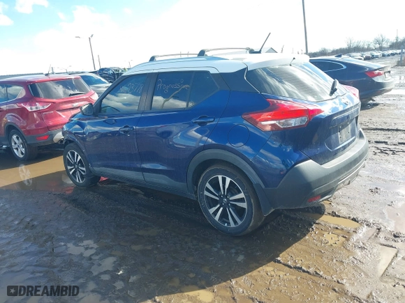 2018 Nissan Kicks SV with VIN 3N1CP5CU8JL518157, listed as a IAAI auction lot 41673778 with 60,854 mi miles. Bid and sale history available at carsss.com. Image 3.
