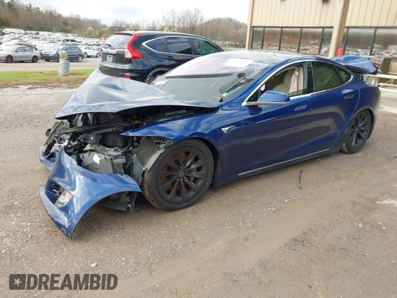 2017 Tesla Model S 100D with VIN 5YJSA1E27HF220982, listed as a IAAI auction lot 41731047 with Not Provided miles and . Bid and sale history available at DreamBid. Image 17.