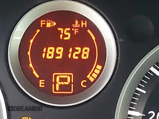 2012 Nissan Sentra 2.0 z VIN 3N1AB6AP0CL701340, wystawiony jako IAAI lot #42094800 z przebiegiem 189 128 mil mil oraz . Historia ofert i sprzedaży dostępna na DreamBid. Obrazek 15.