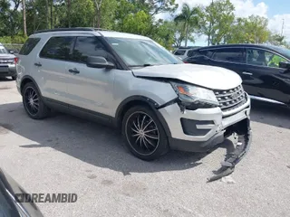 2017 Ford Explorer with VIN 1FM5K7B85HGB04123, listed as a IAAI auction lot 41813227 with 83,581 mi miles and . Bid and sale history available at DreamBid. Image 1.