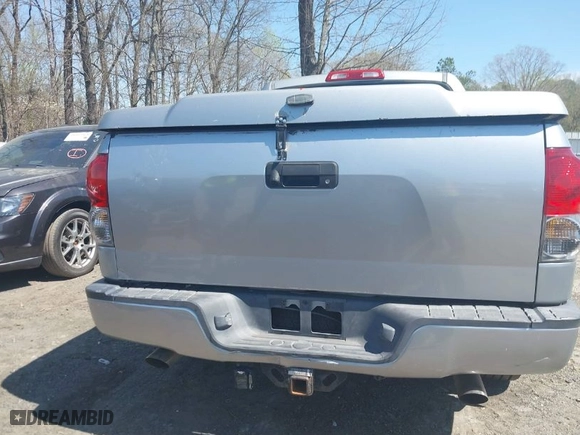 2007 Toyota Tundra LTD with VIN 5TBEV58167S468641, listed as a IAAI auction lot 41864202 with 234,357 mi miles. Bid and sale history available at carsss.com. Image 16.